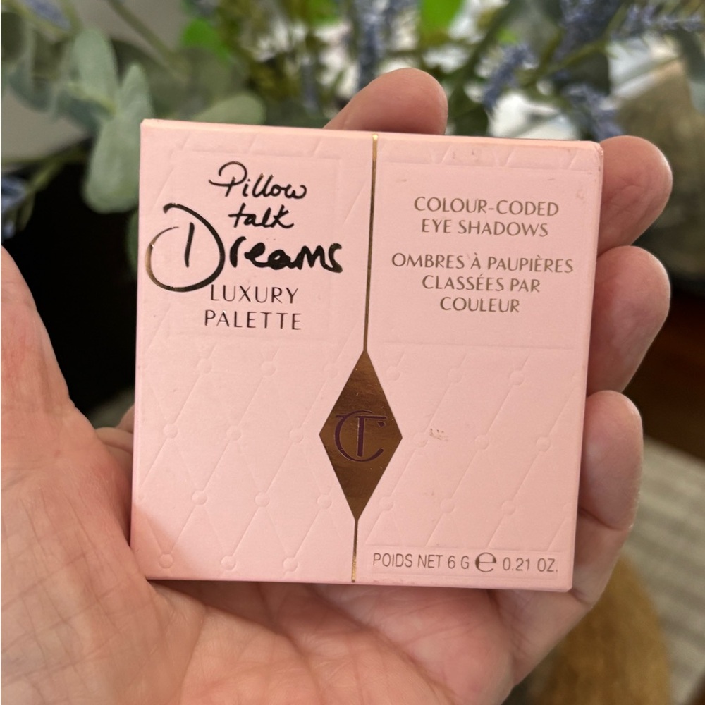 Charlotte Tilbury Luxury Palette - Dreamy Pink Hues